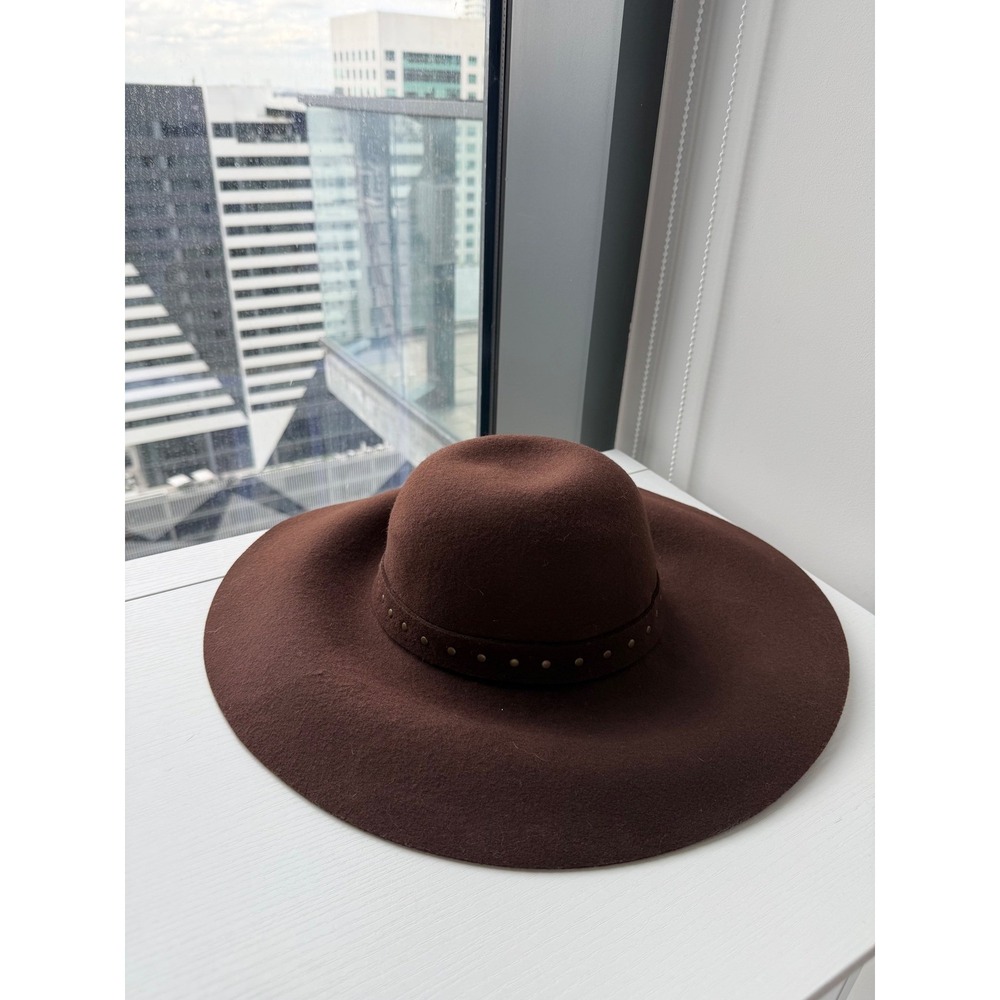 Bebe Brown 100% Wool Wide Brim Floppy Hat Studded Band OS